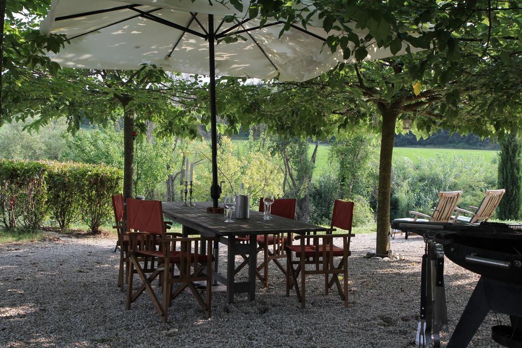 Bed and Breakfast Casa Sorgente San Costanzo Exteriér fotografie