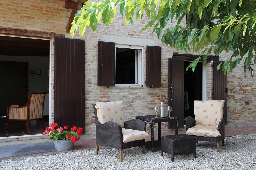 Bed and Breakfast Casa Sorgente San Costanzo Exteriér fotografie